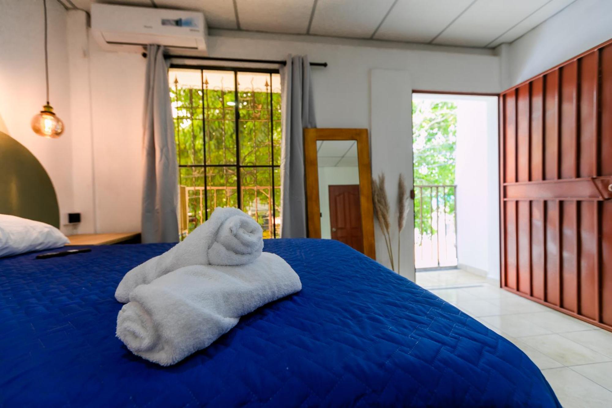 Friendly House Otel Santa Tecla Dış mekan fotoğraf